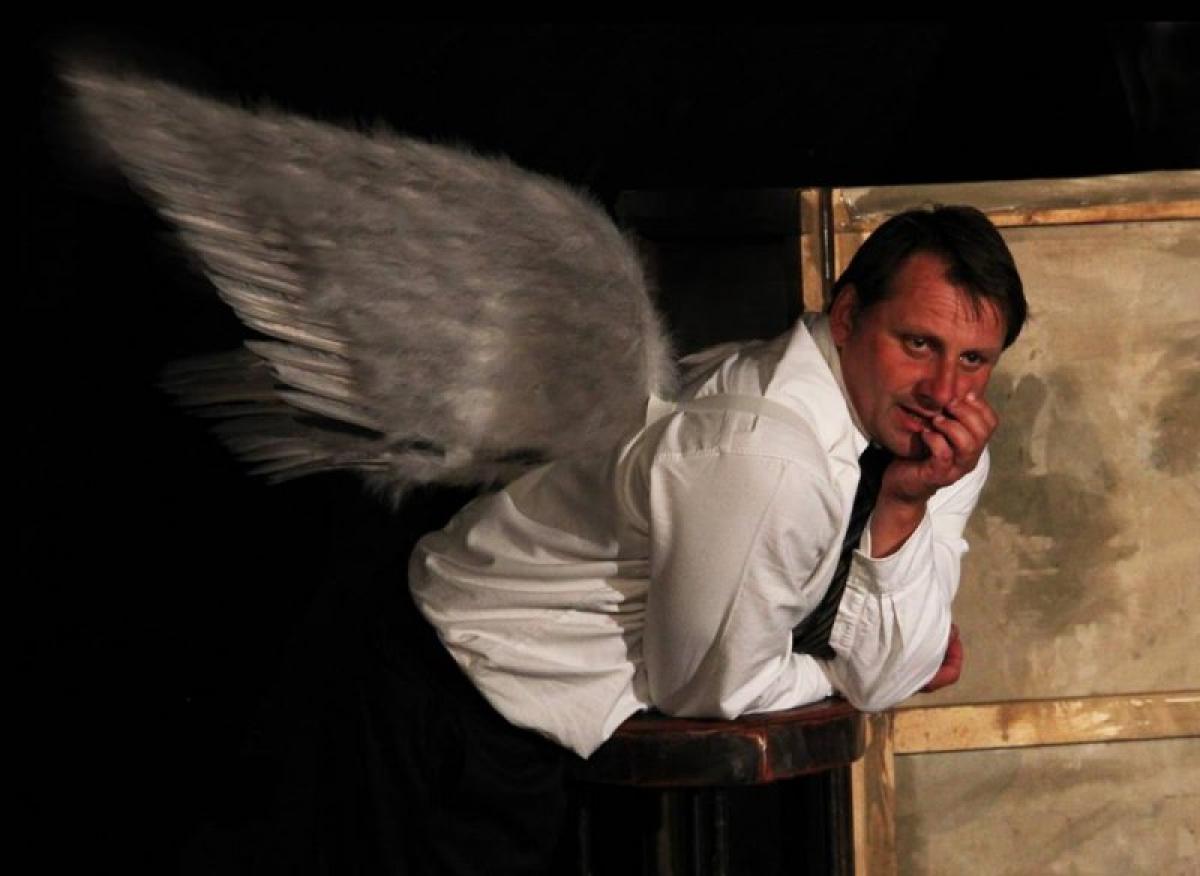 Novinky - Kabaret Černá myš - video