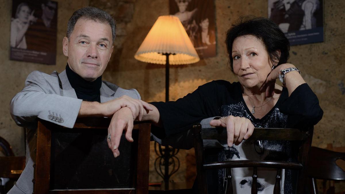 Kdo židli má, bydlí!