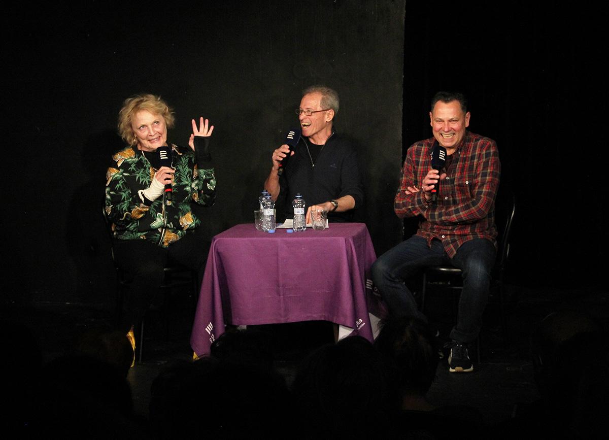 Novinky - Rozpravy Milana Heina s Reginou Rázlovou a Pavlem Vítkem 