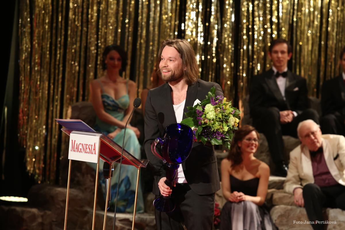 DEŠTIVÉ DNY (CENA THÁLIE)