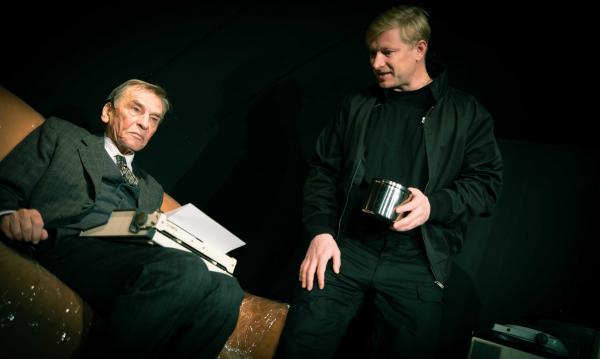 TO MÁM ALE KLIKU - fotky z inscenace