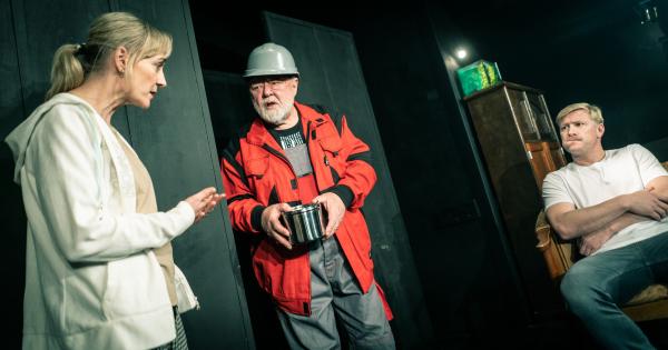 TO MÁM ALE KLIKU - fotky z inscenace