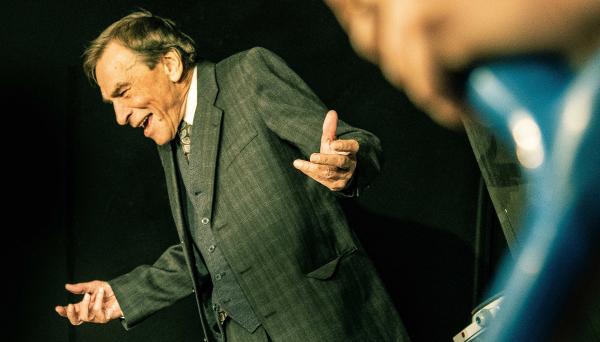 TO MÁM ALE KLIKU - fotky z inscenace