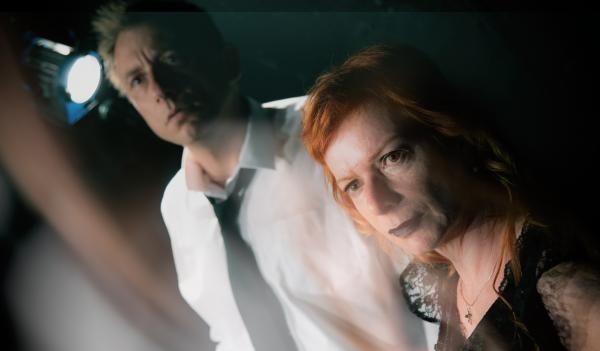 TRHNI SI, OTČE! - fotky z inscenace